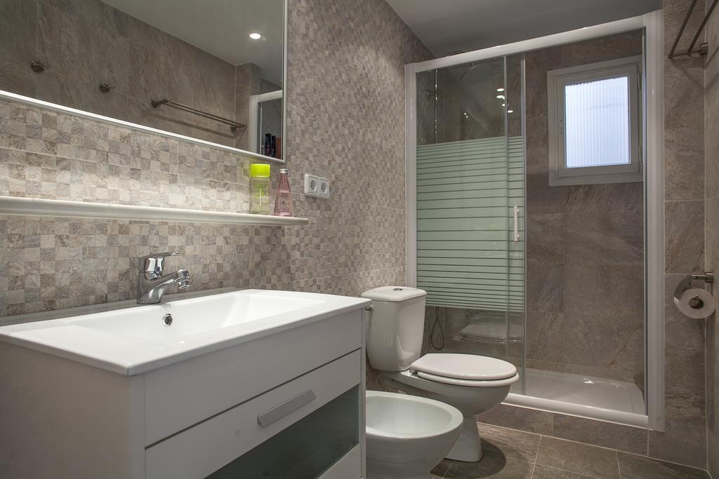 Stay U-Nique Apartments Marina III Barcelona Room photo